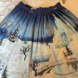Unique Vintage Winter Castle skirt XL